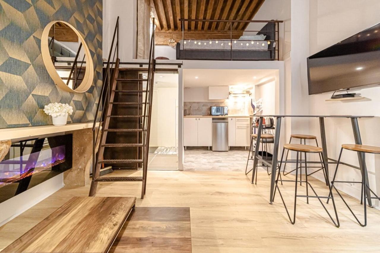 Le Petit Platiere - Renovated Apartment - Terreaux リヨン エクステリア 写真
