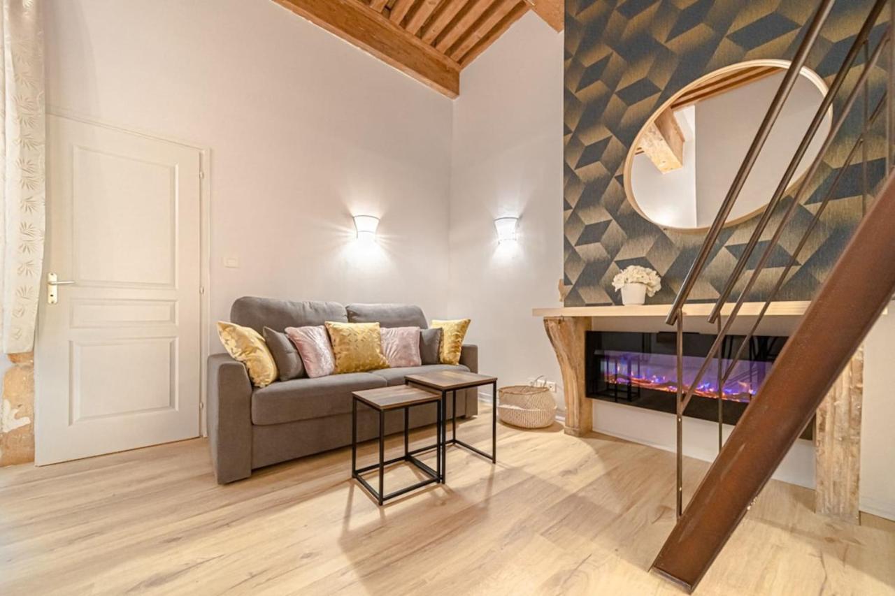 Le Petit Platiere - Renovated Apartment - Terreaux リヨン エクステリア 写真